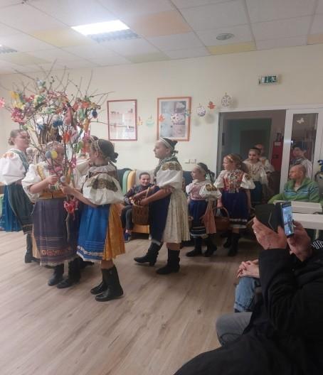 Podobenka rozospievala srdcia seniorov vo Vajnoroch